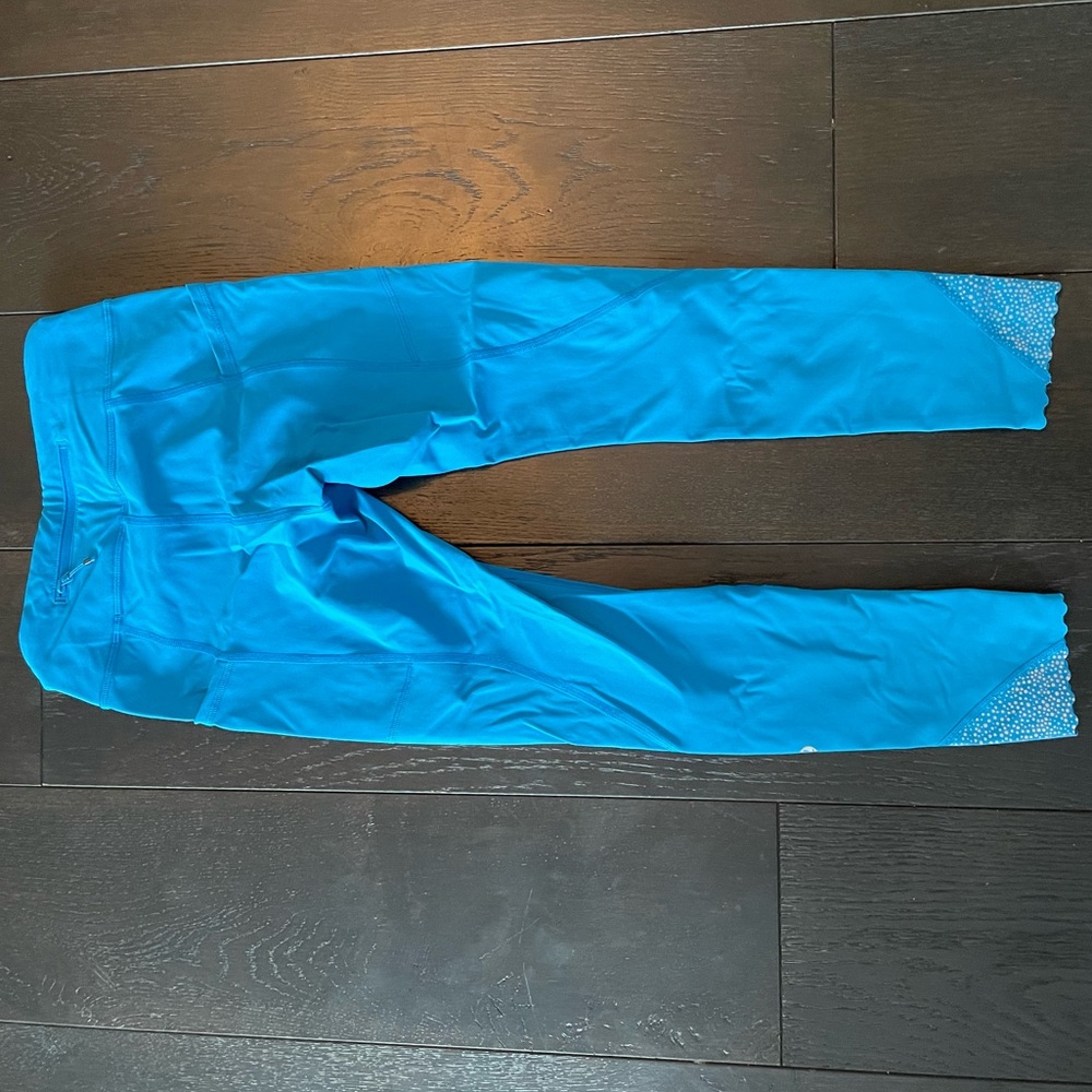 Lululemon High Wasted Tight Running Pants - Size 4